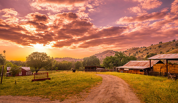 Barn Sunset