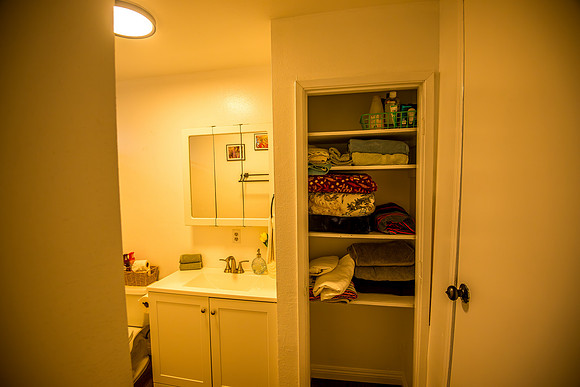 Bathroom 1c