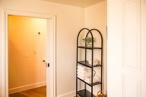 Bathroom South 3