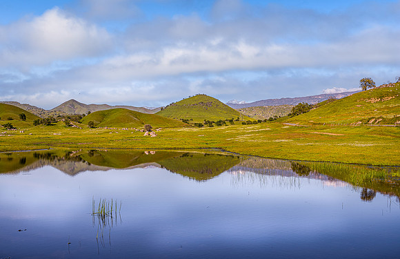 Yokohl Valley Pond